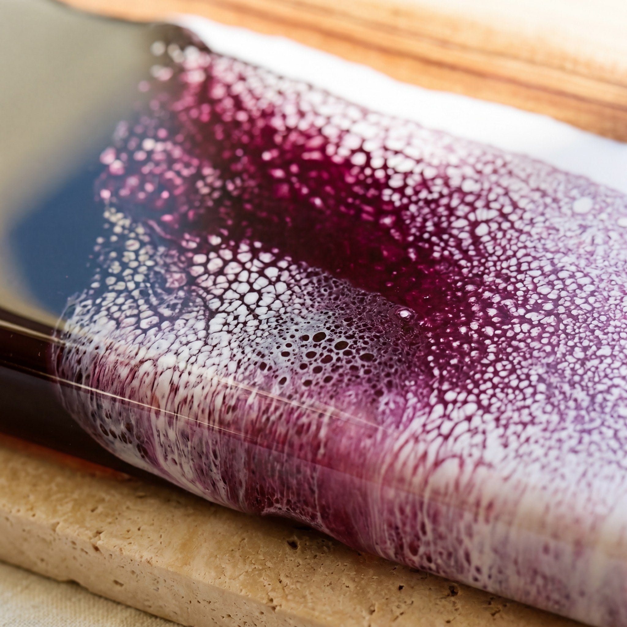 The Entertainer's Bundle in Lilac - Large paddle resin pattern close-up