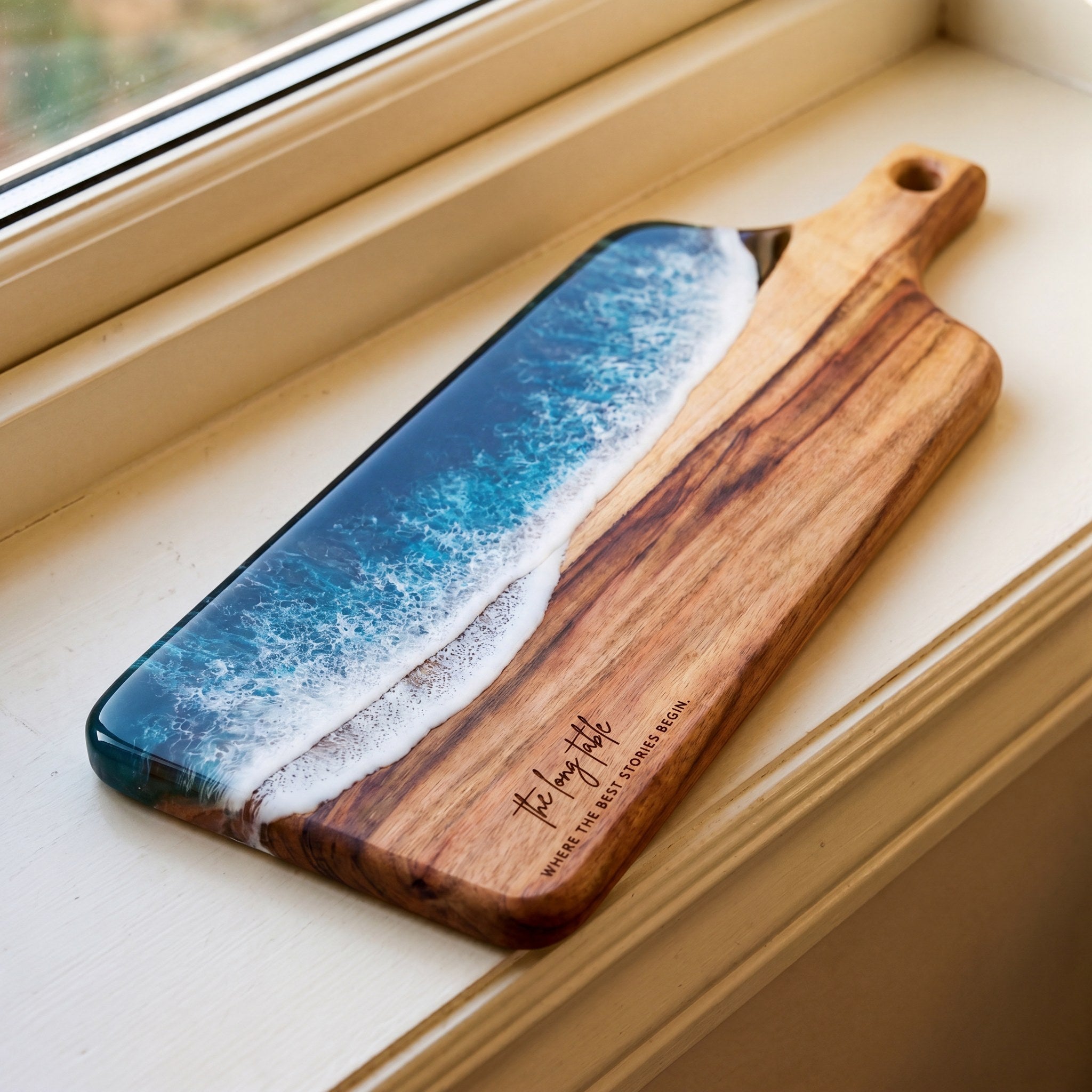 The Entertainer's Bundle in Seascape - Large paddle engraving detail