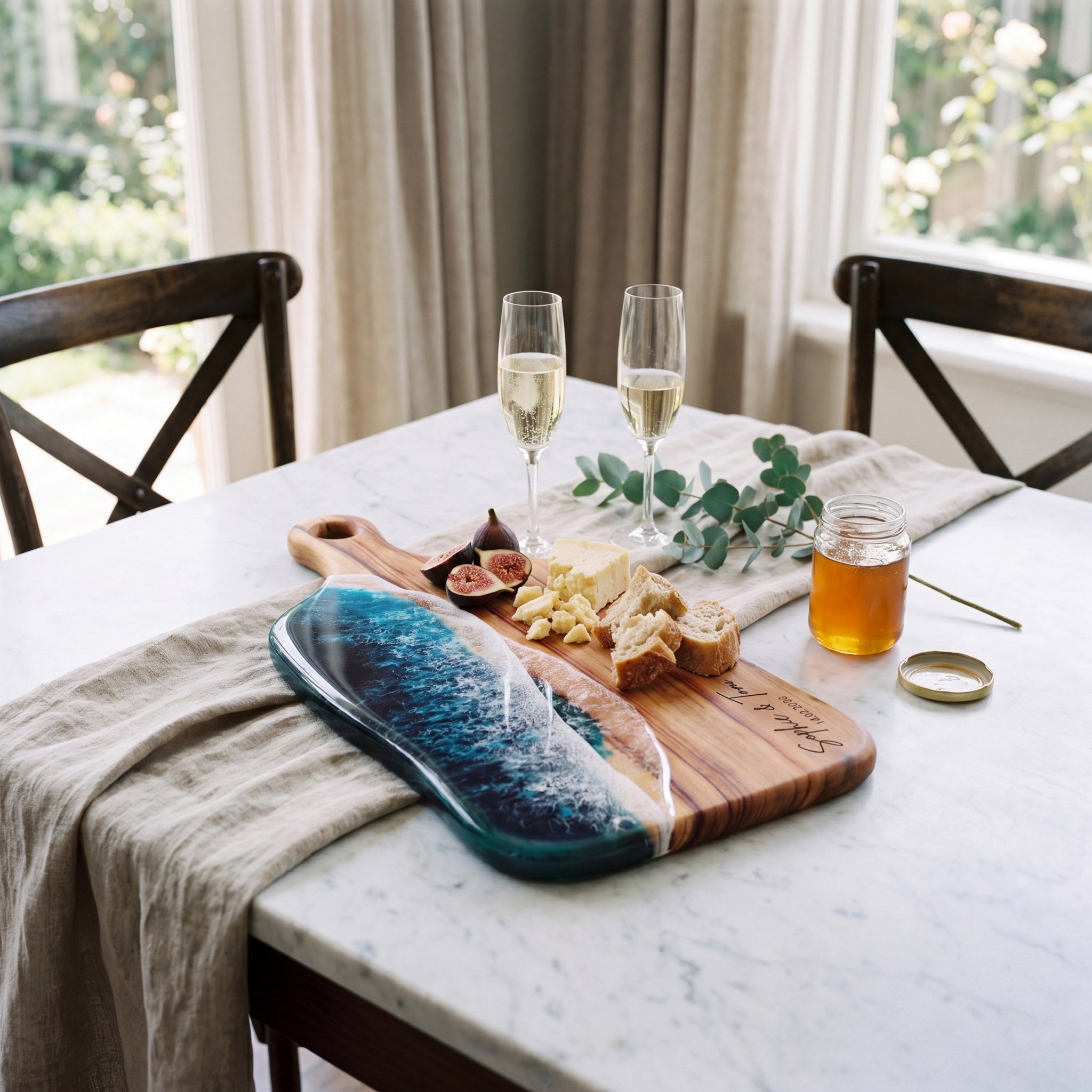 Medium Resin Paddle Board in Seascape - Styled on a wedding table #colour_seascape
