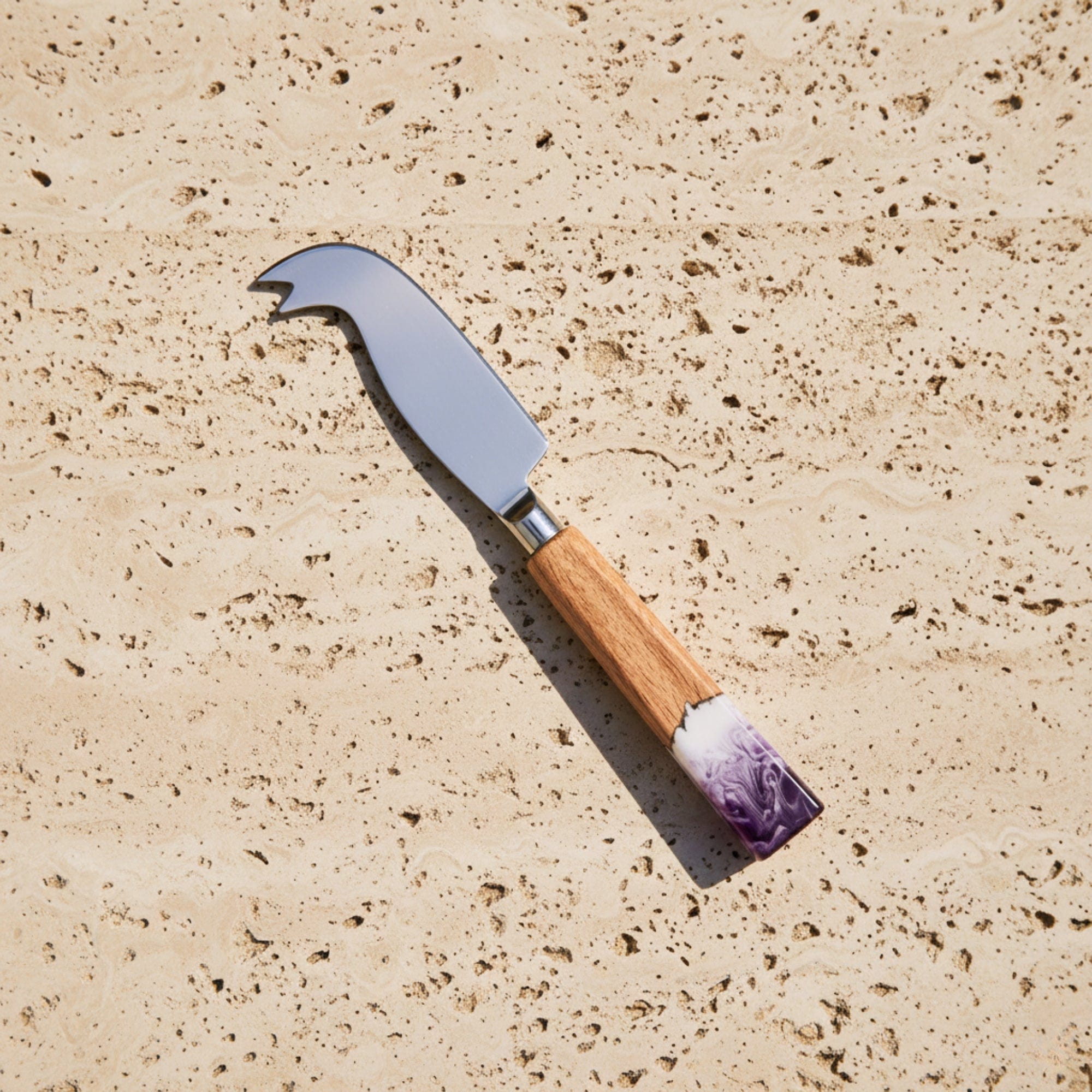 The Nibbles Gift Box in Lilac - Detail shot showing resin patterns across all bundle pieces