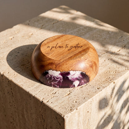 Resin Bowl in Lilac - personalised engraving on the timber base #colour_lilac