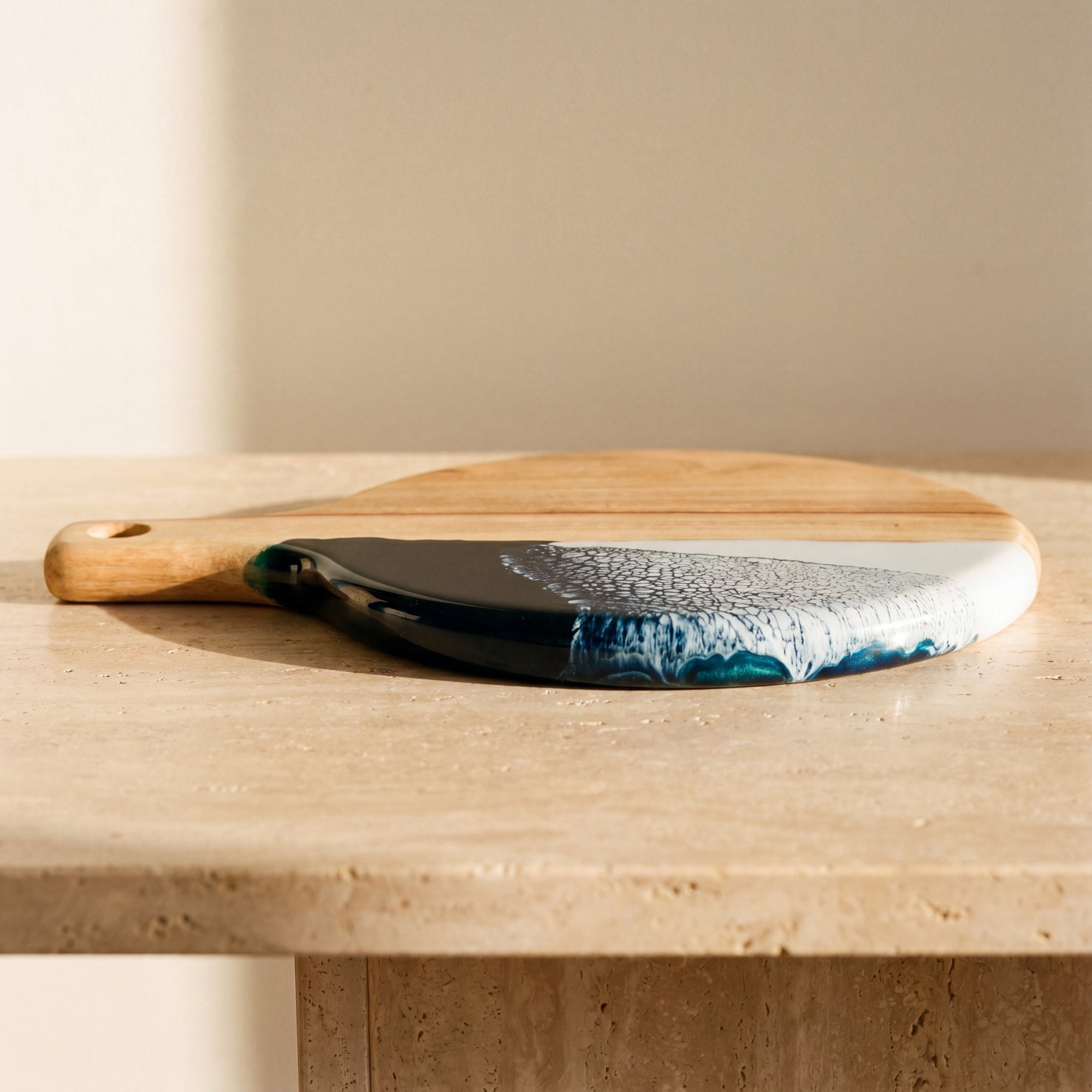Gourmet Duo Gift Box in Prussian Blue - Round board side profile 