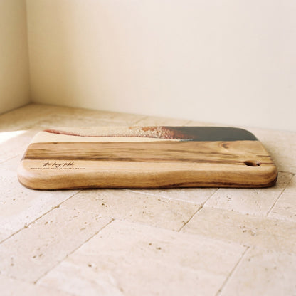 Large Resin Board in Burnt Ivory - Side profile showing the resin edge #colour_burnt-ivory