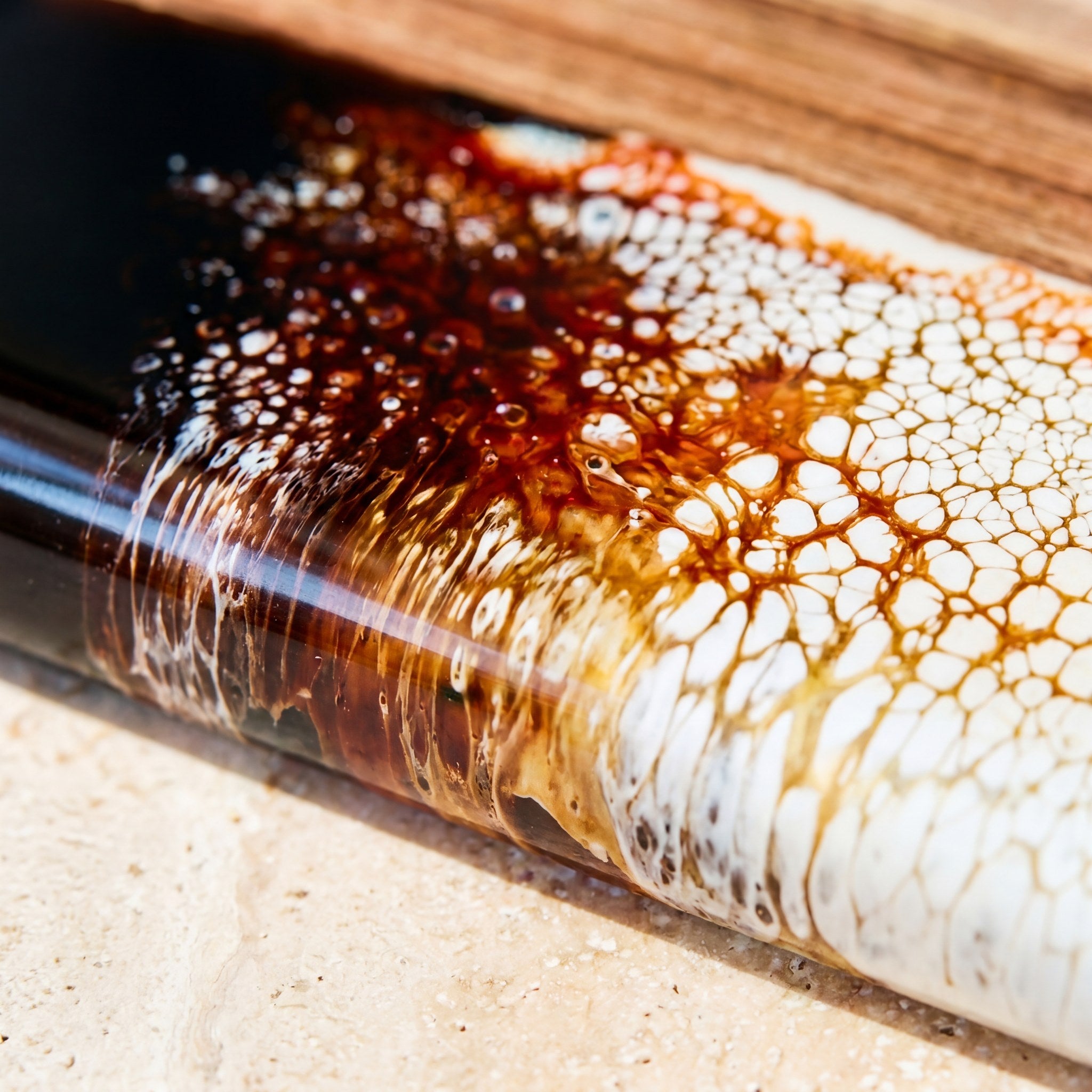 Small Resin Board in Burnt Ivory - Close-up of the resin and Camphor Laurel grain #colour_burnt-ivory