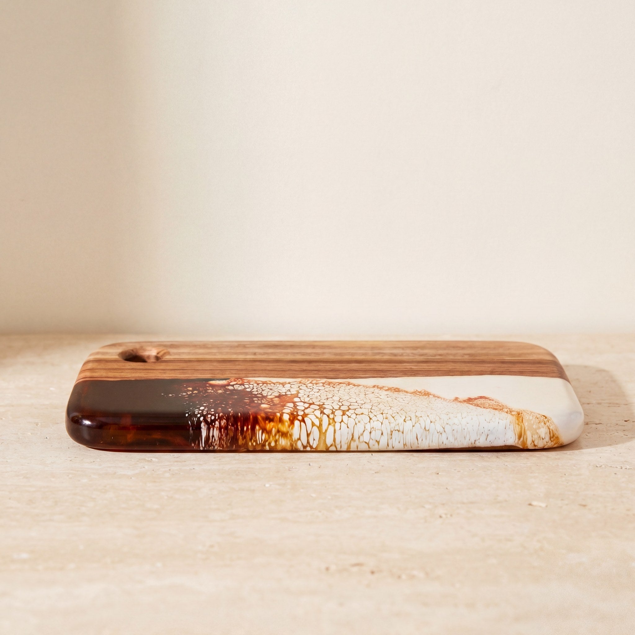 Small Resin Board in Burnt Ivory - Side profile showing the resin edge #colour_burnt-ivory