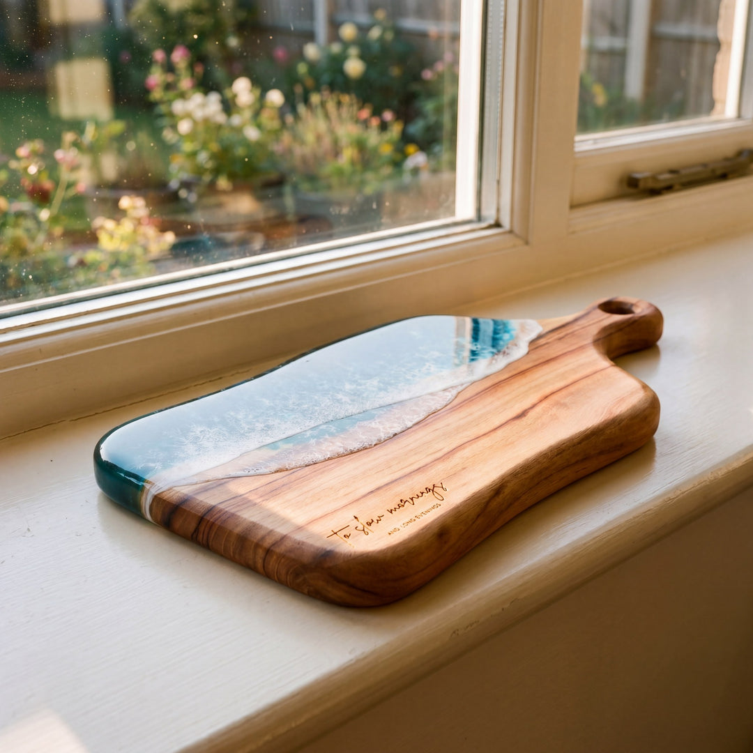 Medium Resin Paddle Board in Seascape - Personalised engraving detail #colour_seascape