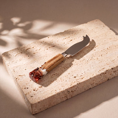 Nibbles Gift Box in Burnt Ivory - Cheese knife hero 