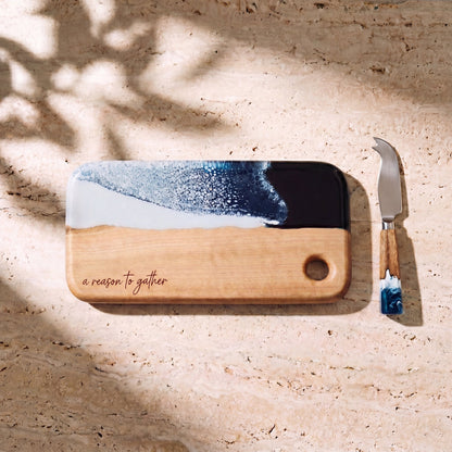 Nibbles Gift Box in Prussian Blue - Flat lay of the board and cheese knife 