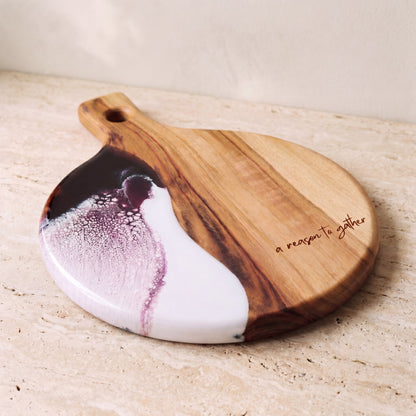 Round Resin Paddle in Lilac - Hero shot on white background, top-down view #colour_lilac