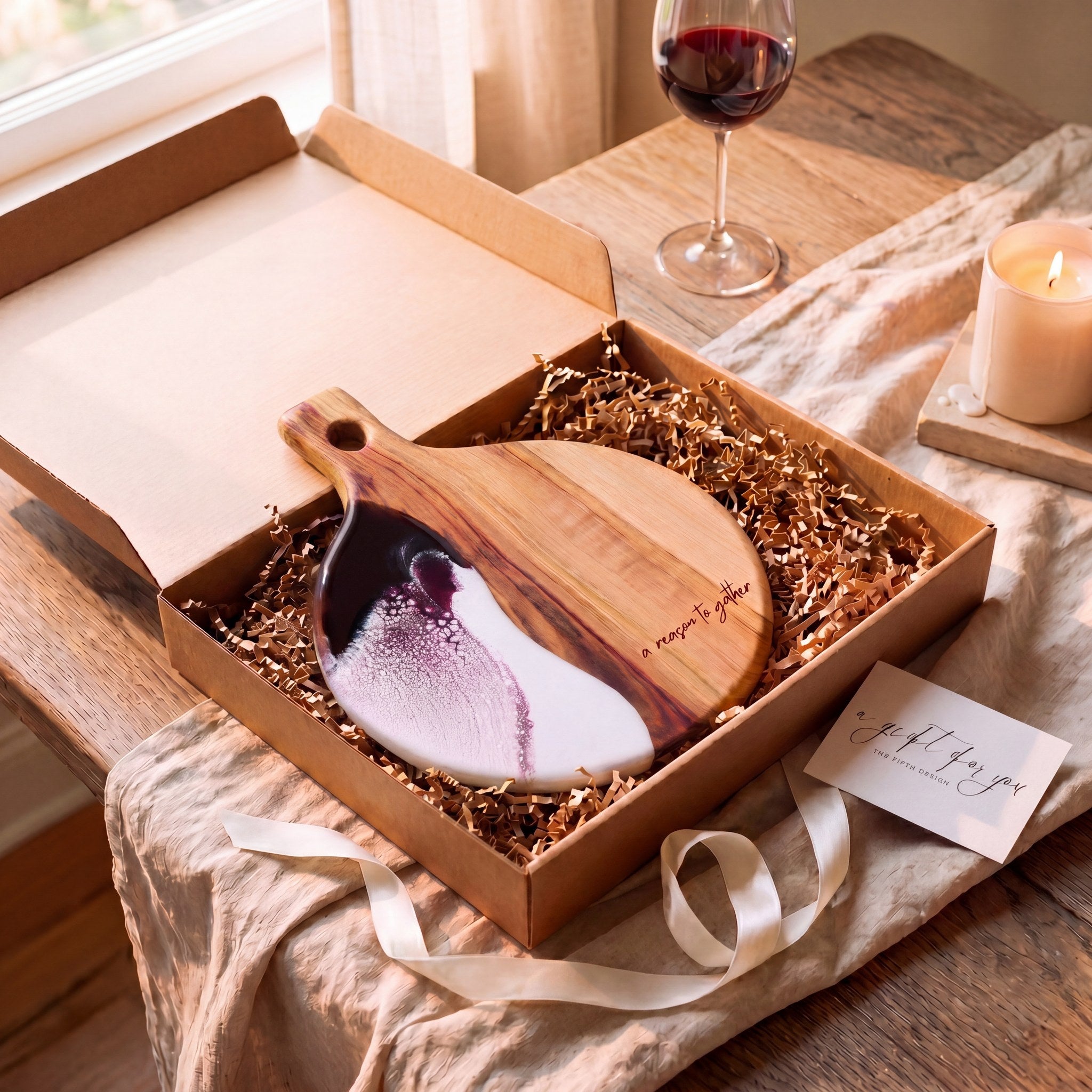 Round Resin Paddle in Lilac - Back of board showing natural Camphor Laurel timber #colour_lilac