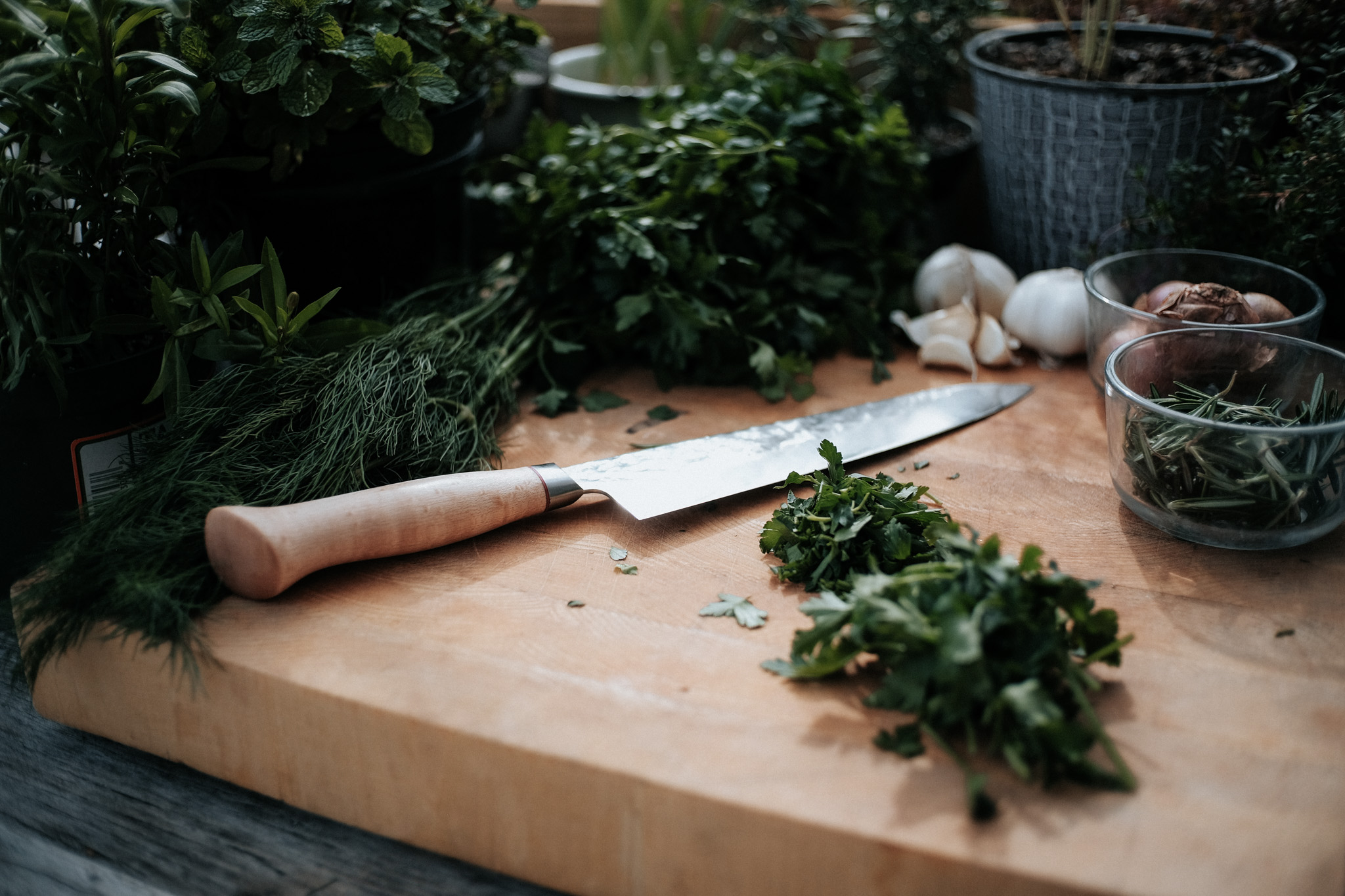 You Should Be Using Different Cutting Boards For Your Meats & Veggies